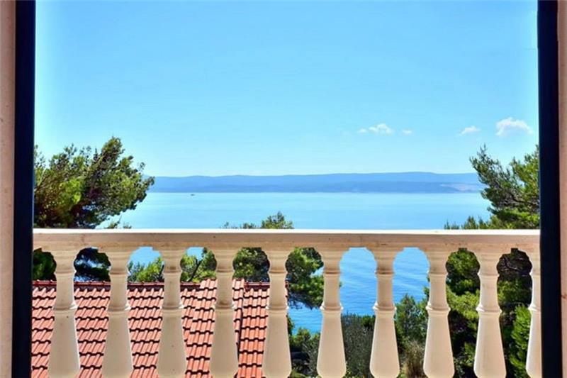 Beachfront villa in Medici, photograph 24
