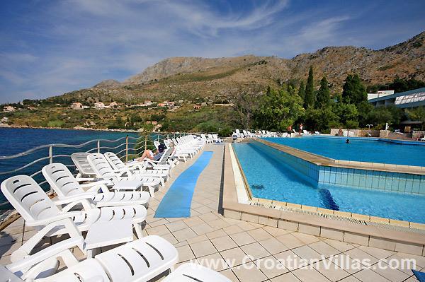 Beachfront villa in Plat, photograph 15