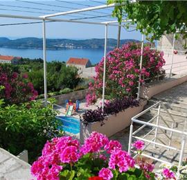 5 Bedroom Villa with Pool near Dubrovnik, Sleeps 10
