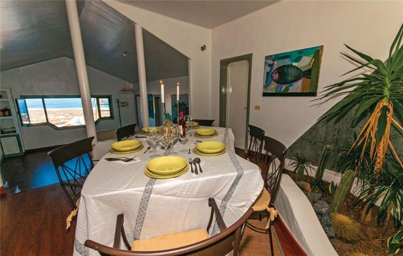 Sea-view villa in Lanzarote, photograph 11