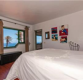 3 Bedroom Villa with Pool and Distant Sea Views near Puerto del Carmen, sleeps 6