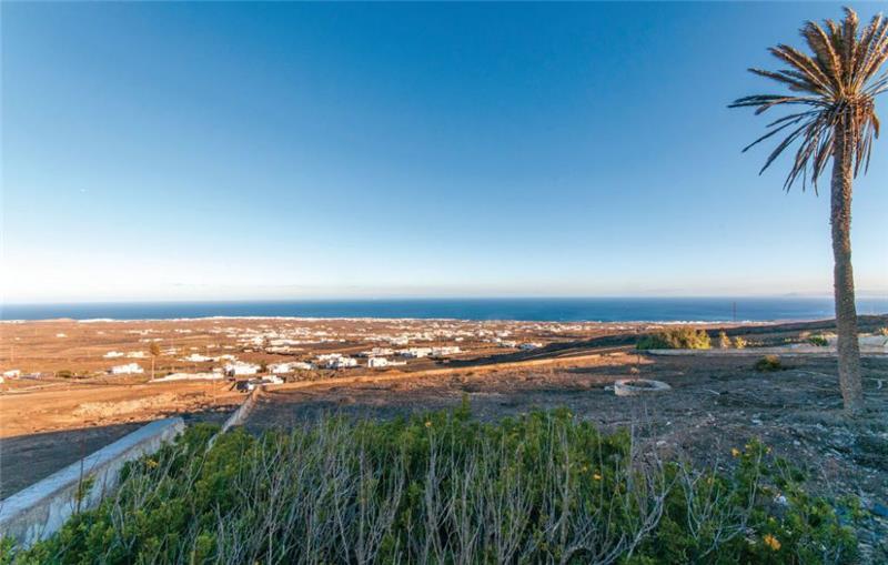 Sea-view villa in Lanzarote, photograph 20