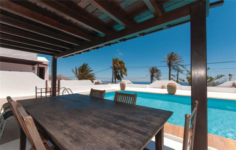 Sea-view villa in Lanzarote, photograph 23