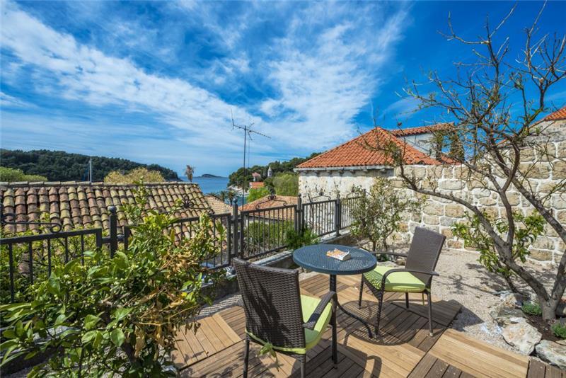 Sea-view villa in Cavtat, photograph 6