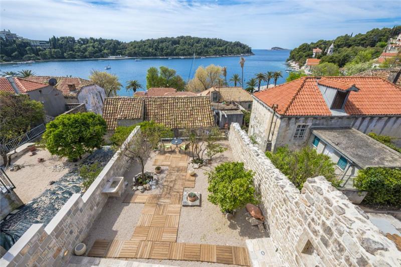 Sea-view villa in Cavtat, photograph 7