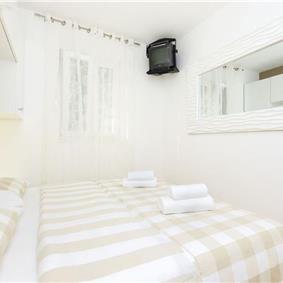 2 Bedroom Seaside Villa in Sevid, sleeps 4-6
