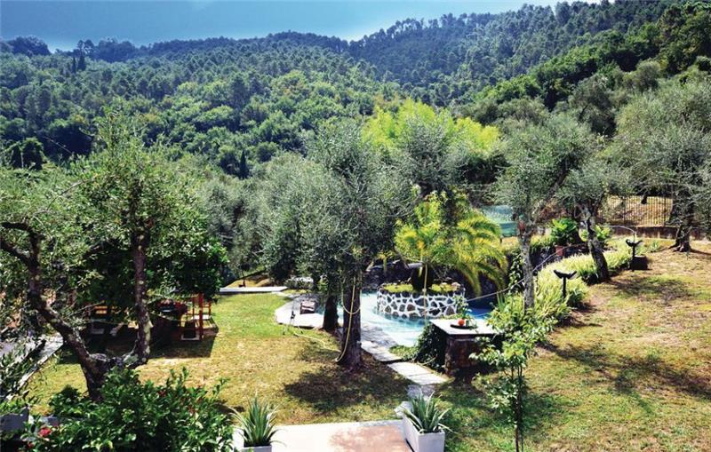 Villa in Tuscany, photograph 2