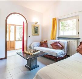 4 Bedroom Villa with Pool in Camaiore, sleeps 9-11