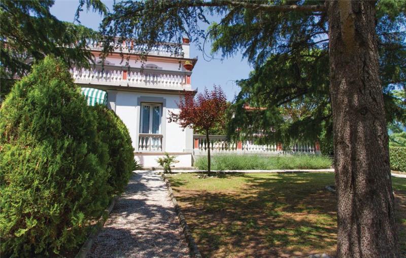 Villa in Tuscany, photograph 6