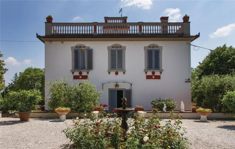 Villa in Tuscany, photograph 5