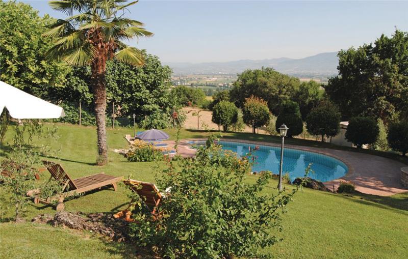 Villa in Umbria, photograph 2