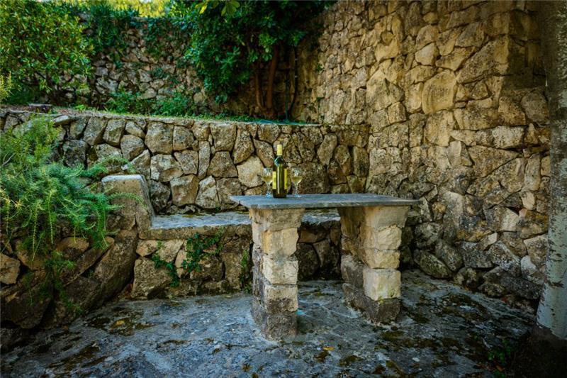 Beachfront villa in Cavtat, photograph 9