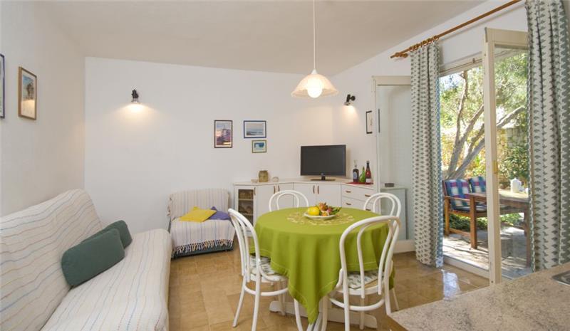 Sea-view villa in Supetar, photograph 18