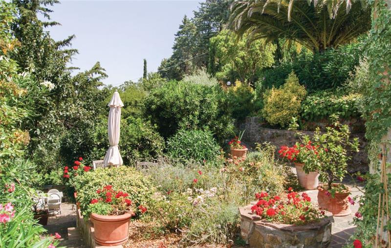Sea-view villa in Tuscany, photograph 13