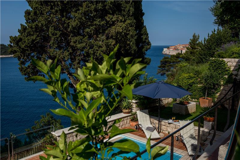 Beachfront villa in Dubrovnik Old Town, photograph 6