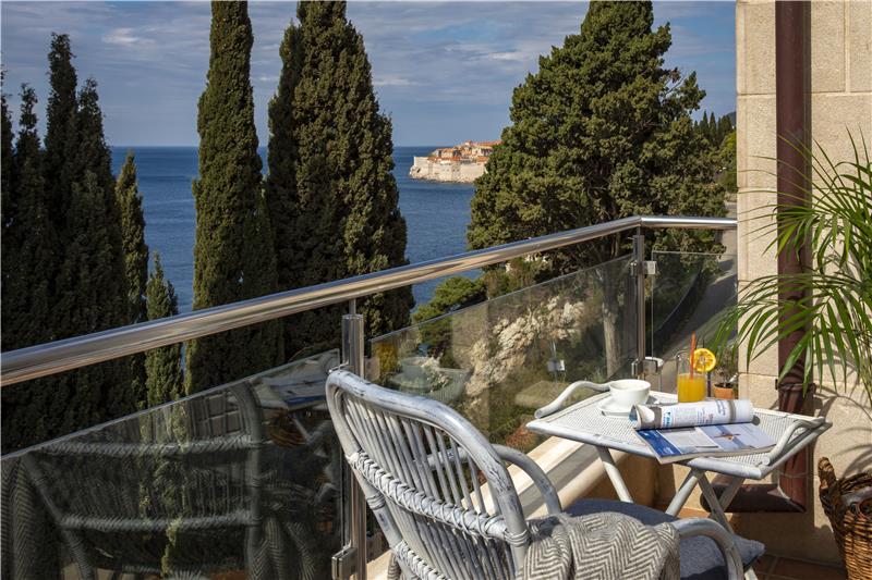Beachfront villa in Dubrovnik Old Town, photograph 7