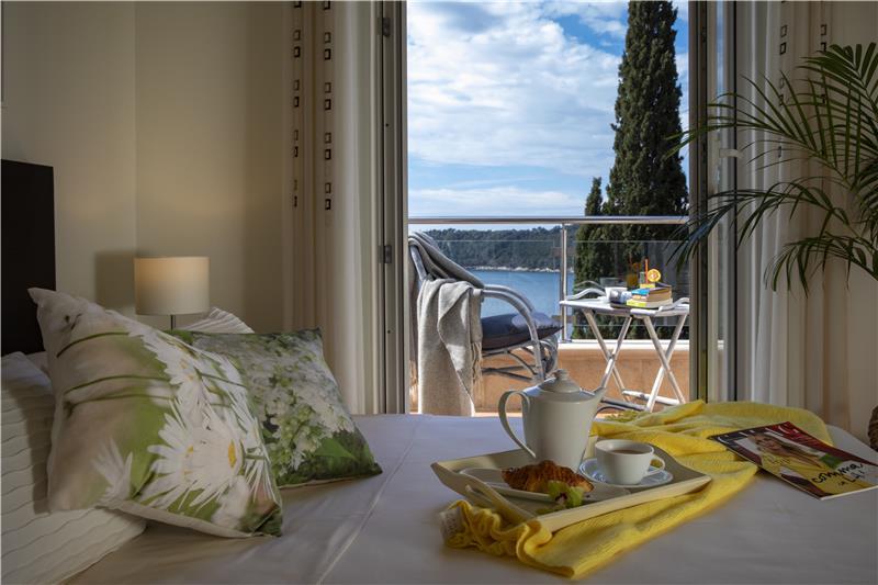 Beachfront villa in Dubrovnik Old Town, photograph 21