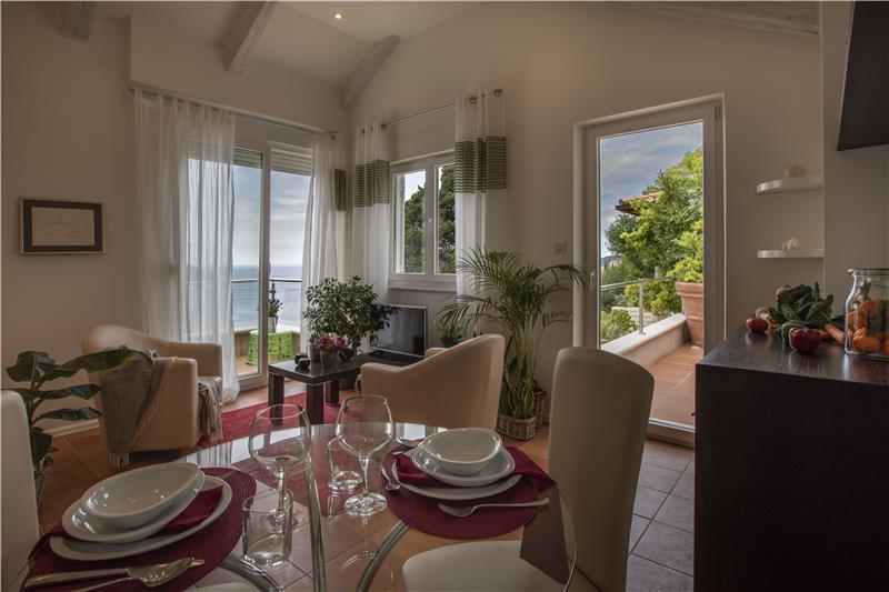Beachfront villa in Dubrovnik Old Town, photograph 11
