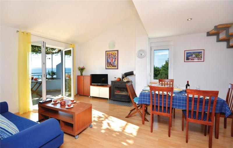 Sea-view villa in Ivan Dolac, photograph 6