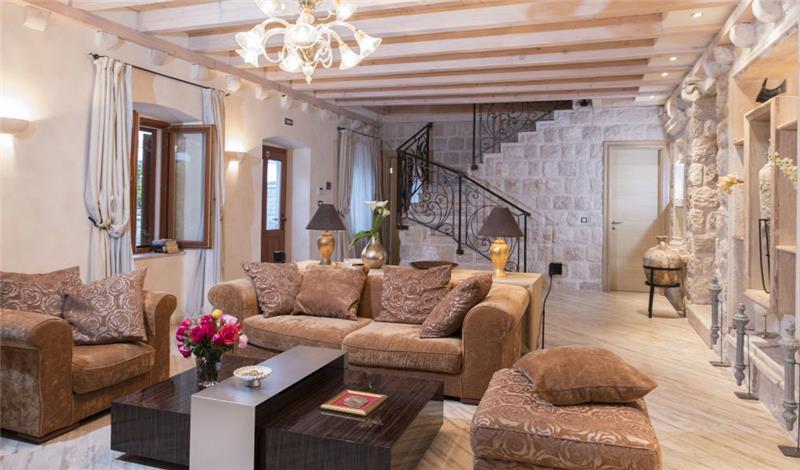 Sea-view villa in Dubrovnik Old Town, photograph 9