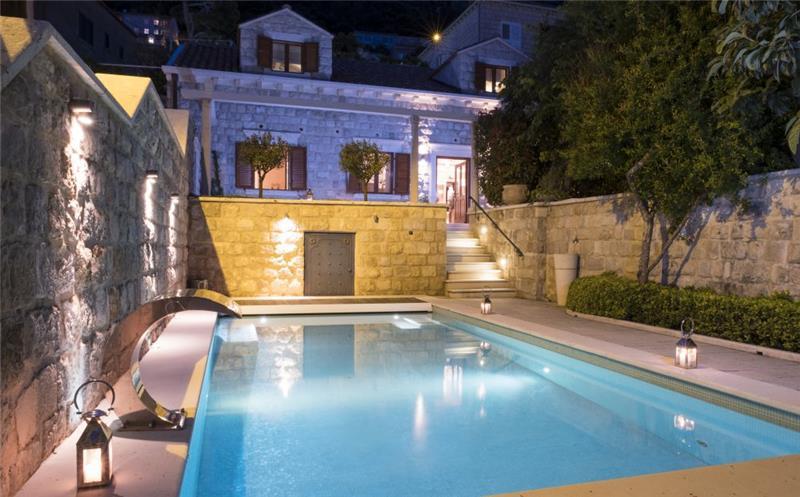 Sea-view villa in Dubrovnik Old Town, photograph 23