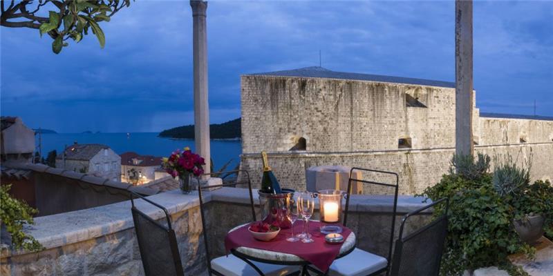 Sea-view villa in Dubrovnik Old Town, photograph 22