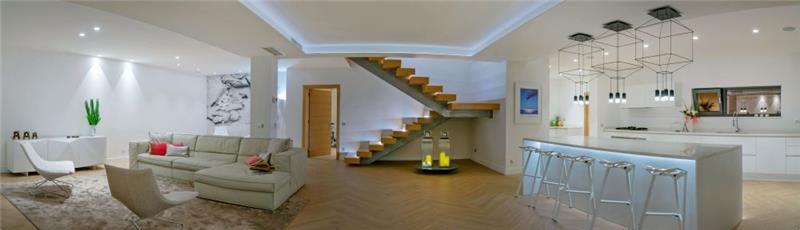 Beachfront villa in Selca, photograph 15