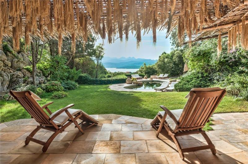 Sea-view villa in Sardinia, photograph 4