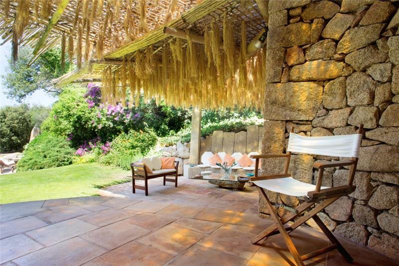 Sea-view villa in Sardinia, photograph 7
