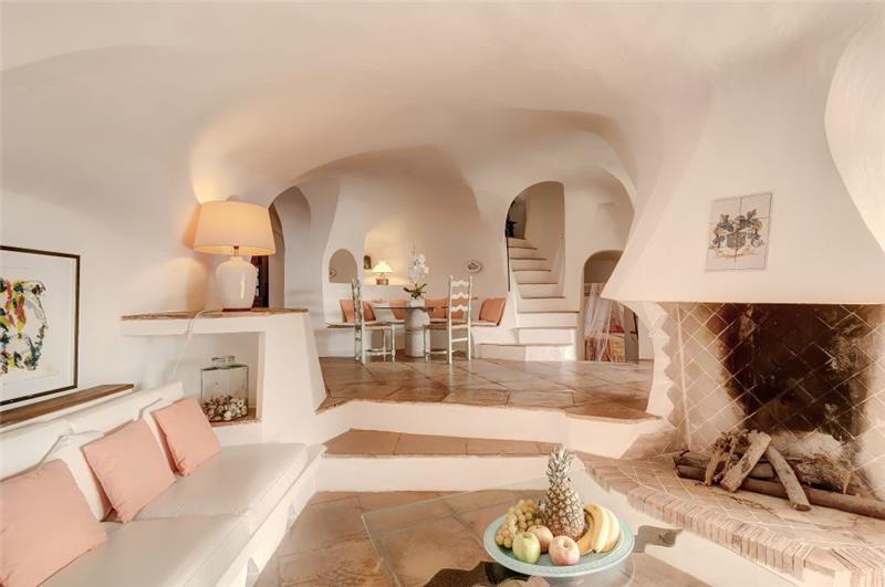 Sea-view villa in Sardinia, photograph 13