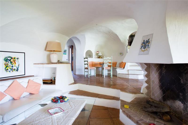 Sea-view villa in Sardinia, photograph 16