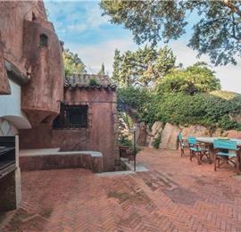 4 Bedroom Villa with Pool in seaside Capriccioli, Sleeps 8