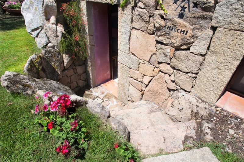 Sea-view villa in Sardinia, photograph 23