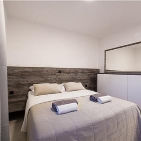 1 Bedroom Apartment in Novalja, sleeps 2-4