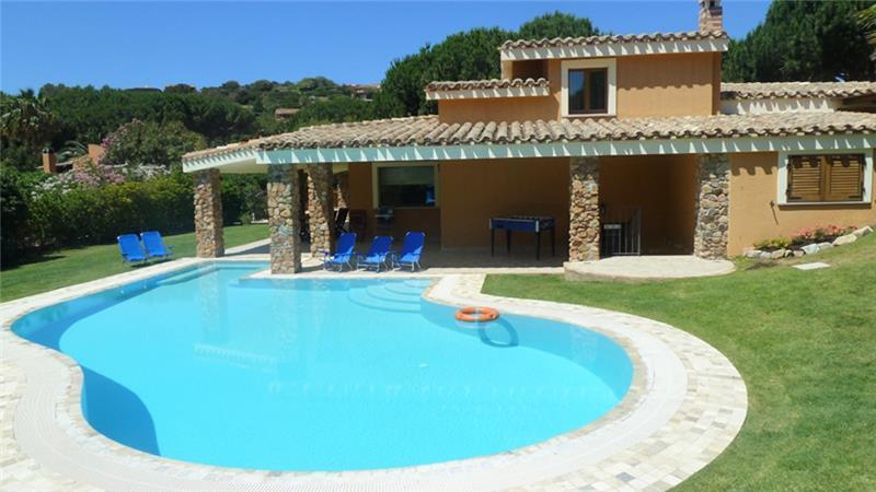 Villa in Sardinia, photograph 3