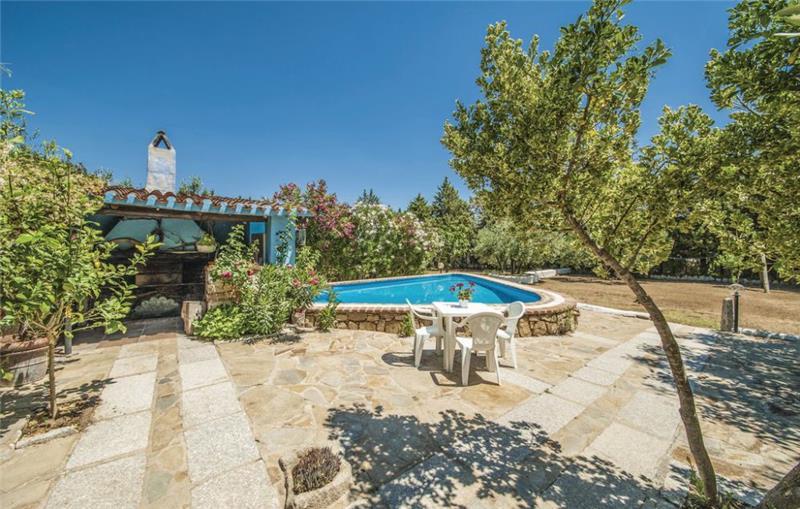 Villa in Sardinia, photograph 3