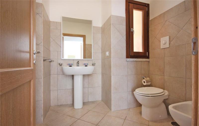 Sea-view villa in Sardinia, photograph 23