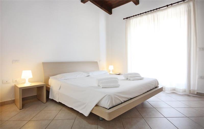 Sea-view villa in Sardinia, photograph 15