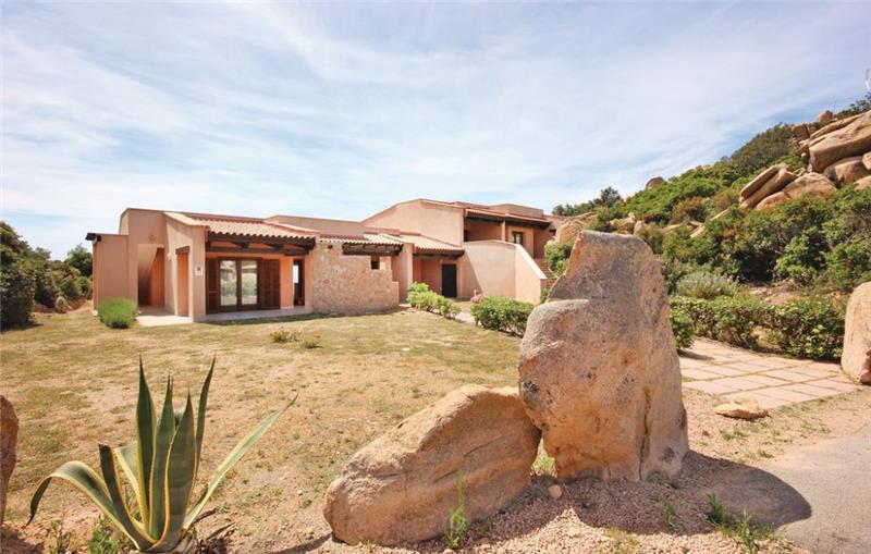 Sea-view villa in Sardinia, photograph 25