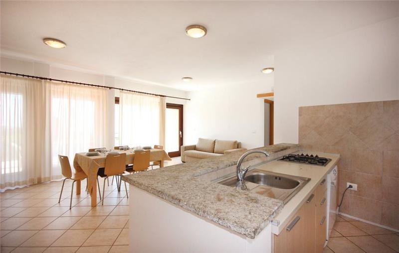 Sea-view villa in Sardinia, photograph 12