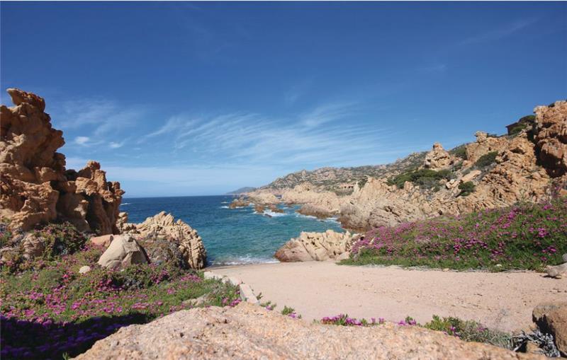 Sea-view villa in Sardinia, photograph 27