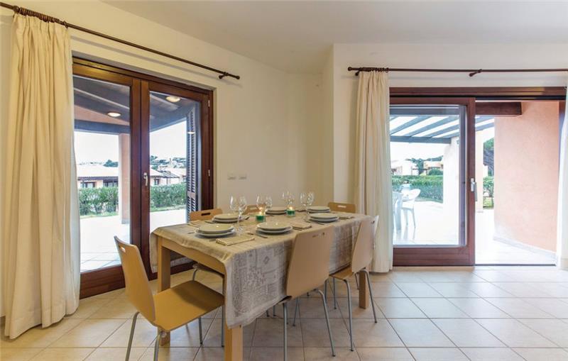 Villa in Sardinia, photograph 11