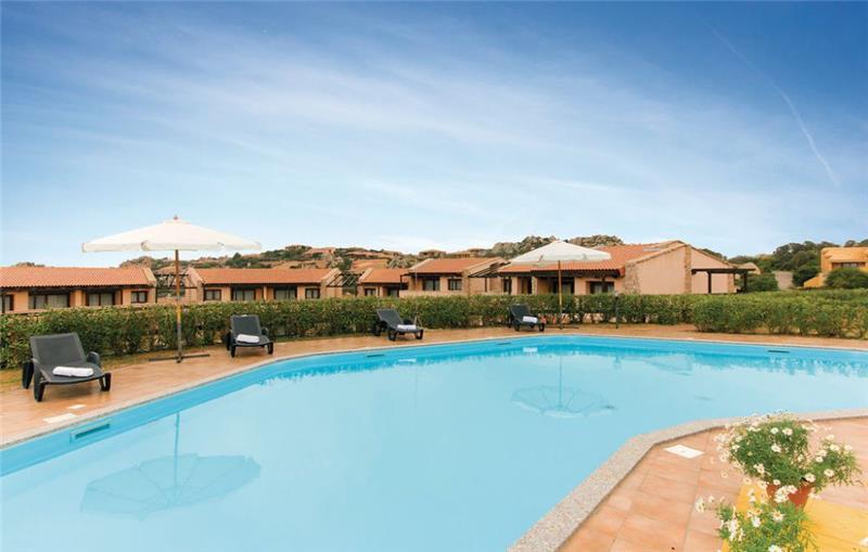 Villa in Sardinia, photograph 1