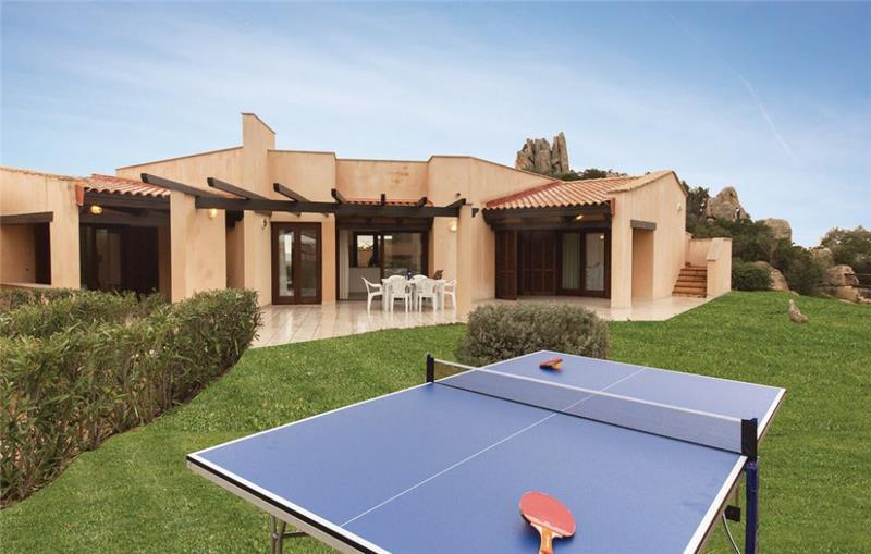 Villa in Sardinia, photograph 5