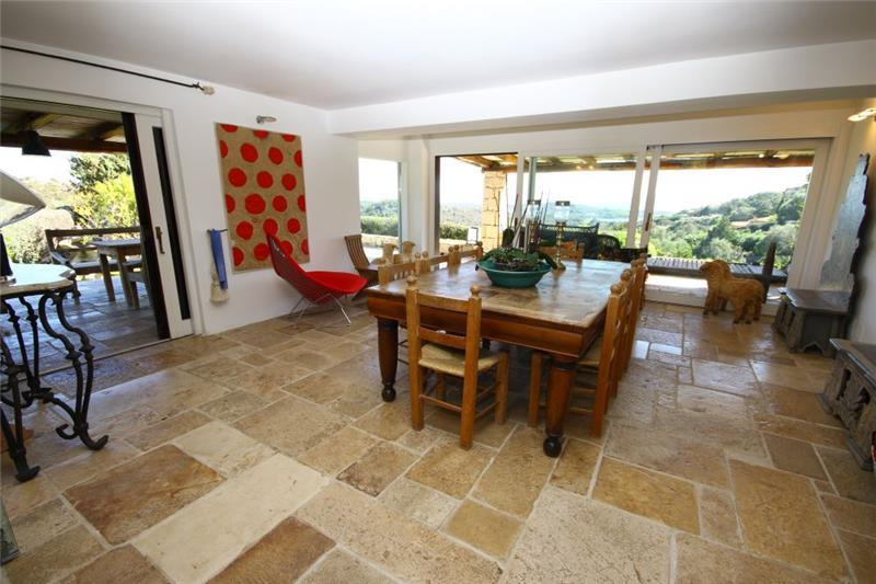 Sea-view villa in Sardinia, photograph 9