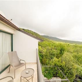 Studio Apartment with Shared Pool in Kotor Bay, Montenegro, Sleeps 2-3