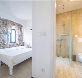 Studio Apartment with Shared Pool in Kotor Bay, Montenegro, Sleeps 2-3