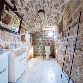 2 Bedroom Apartment with Shared Pool in Kotor Bay, Montenegro, Sleeps 4