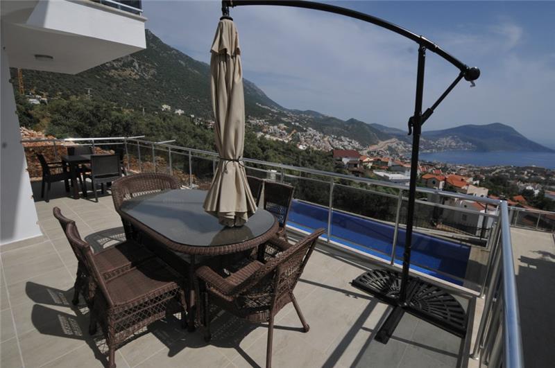 Sea-view villa in Kalkan, photograph 2