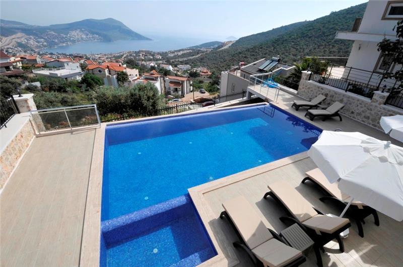 Sea-view villa in Kalkan, photograph 25